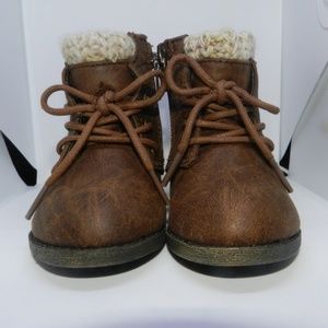 Garanimals Baby Girls Boots Brown Color NWOT